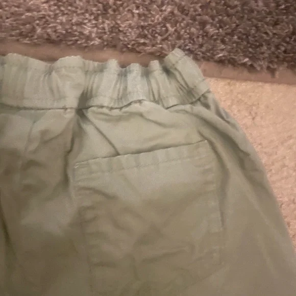 Brand Cat & Jack shorts, green size 10 girls drawstring elastic waist band - Picture 5 of 7